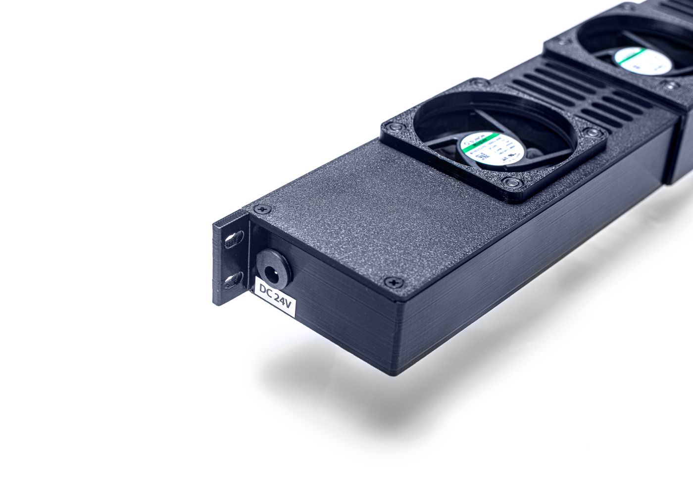 Universal Cooling for Inverters with Thermostat