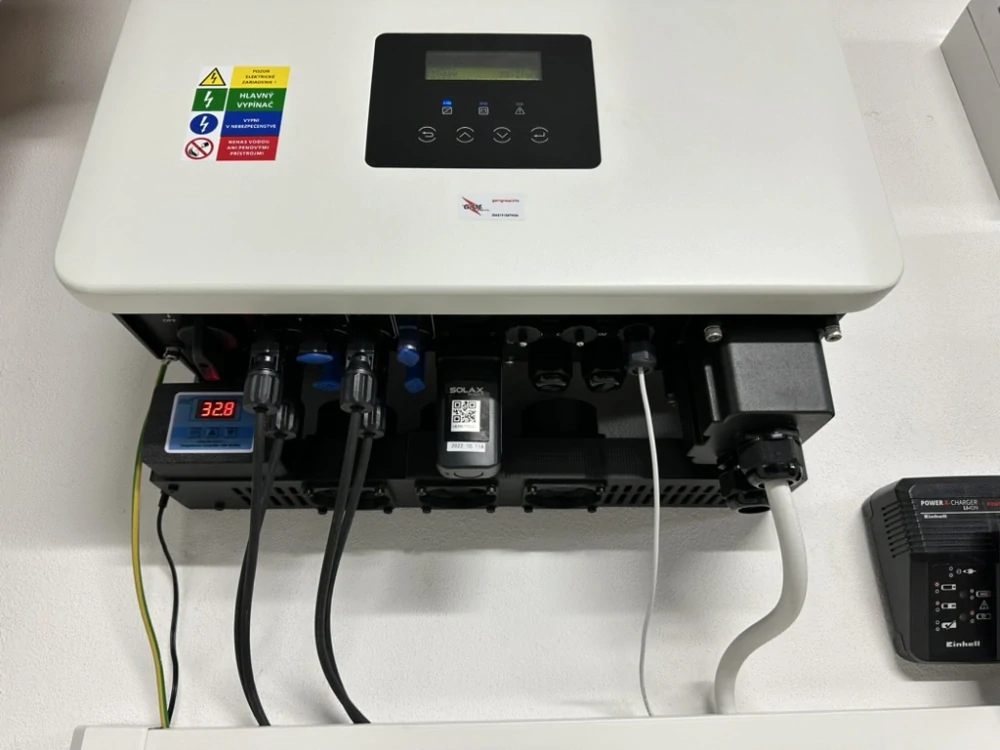 Active Cooling Solax X3 Hybrid G4 24V DC